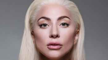 ليدي غاغا تكشف عن صراعها النفسي أثناء تصوير فيلم "ولادة نجم"