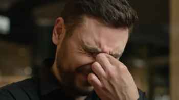 الأردن.. خرج إلى عمله وتلقفه المــوت في حادثة ضجت بها مواقع التواصل