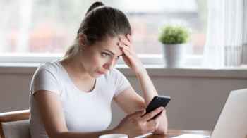 Woman goes bankrupt after meeting man online