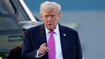 مجددًا..تساؤلات حول صحة ترمب بعد ظهوره وهو يعرج - فيديو