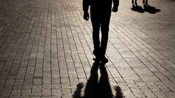 امرأة تفارق الحياة بعد ستة أشهر من اعتداء وحشي نفذه زوج حفيدتها