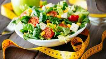 تعرف على أفضل 5 أنظمة غذائية لإنقاص الوزن بعام 2021
